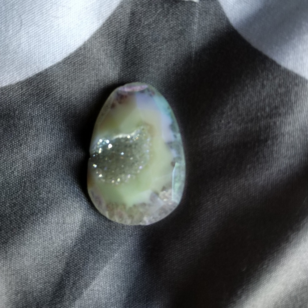 Kendra scott iridescent drusy stone